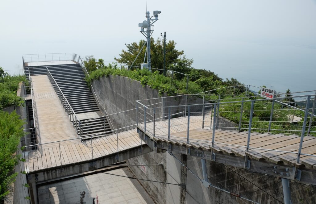 亀老山展望公園の展望台
