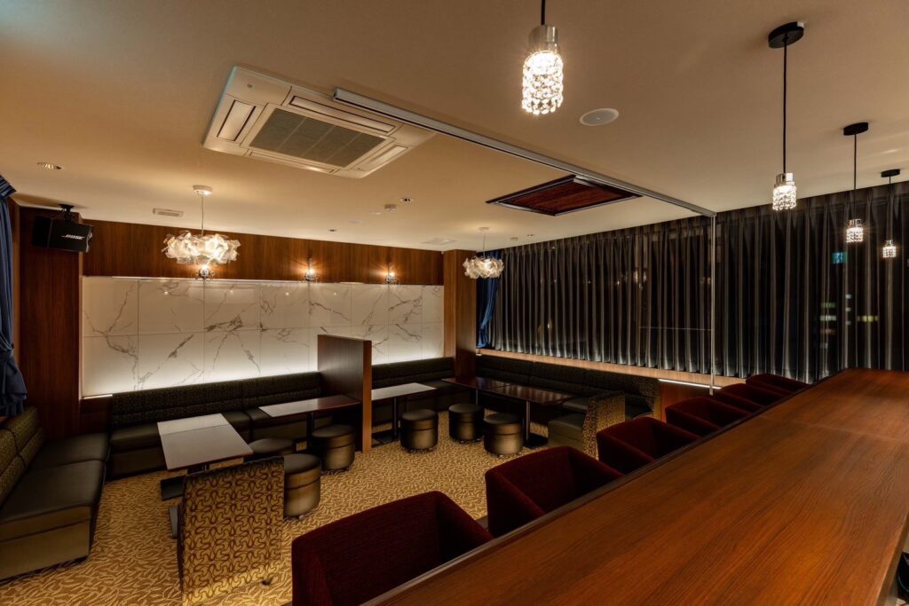 VIP LOUNGE PiAGET 内観 オープン席