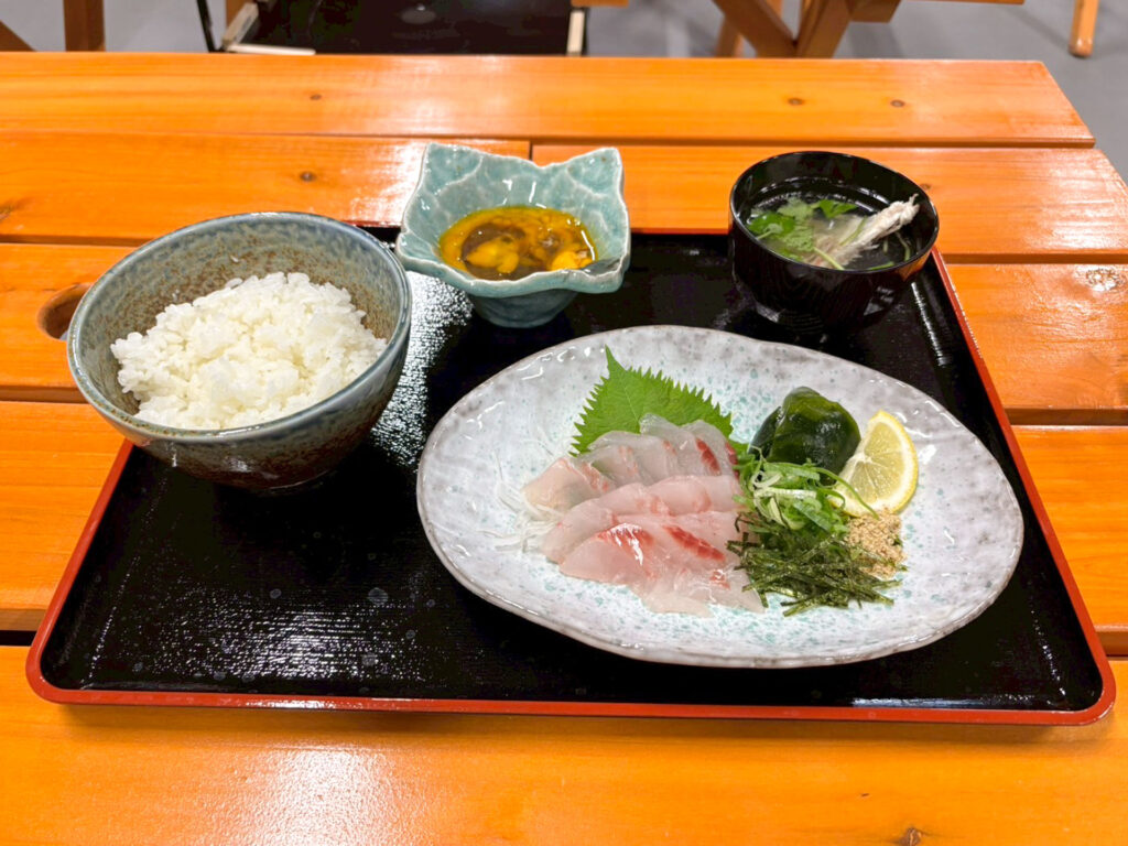海鮮小屋 鱗 宇和島鯛めし
