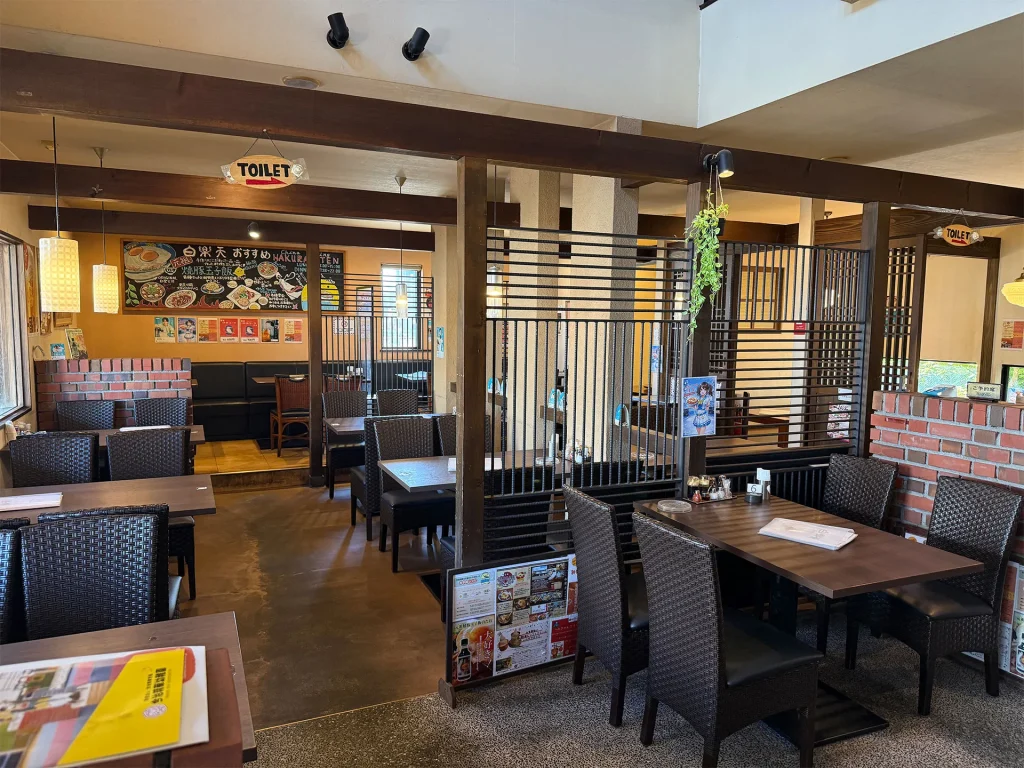 白楽天 店内内観