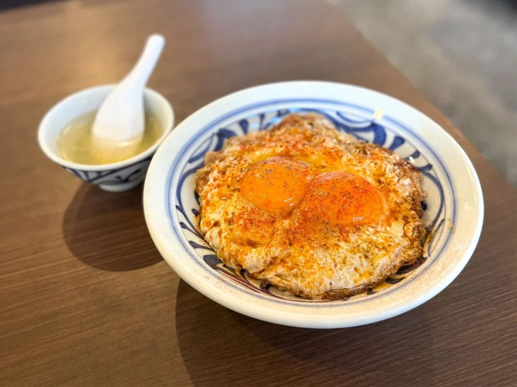 白楽天 焼豚玉子飯辛玉
